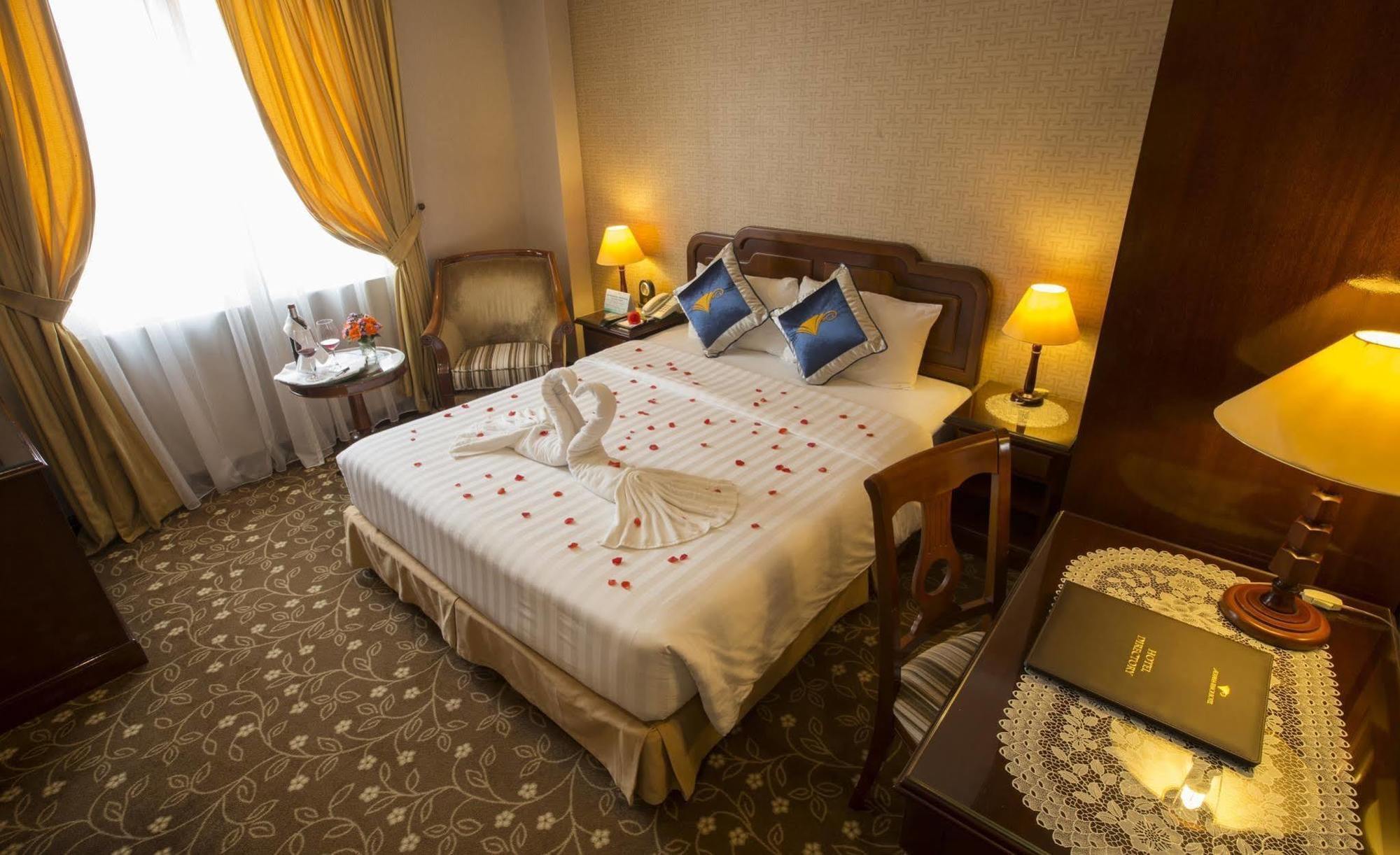 Adamas Hanoi Hotel Экстерьер фото